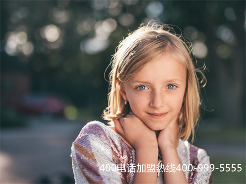 (400電話申請(qǐng)時(shí)應(yīng)該選擇怎樣的代理商合作業(yè)務(wù))(代理商辦理400電話申請(qǐng)的優(yōu)勢(shì))