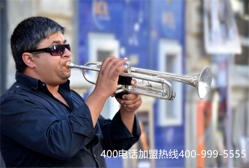 西部數(shù)據(jù)400電話多少錢(qián)（西數(shù)官網(wǎng)售后電話）