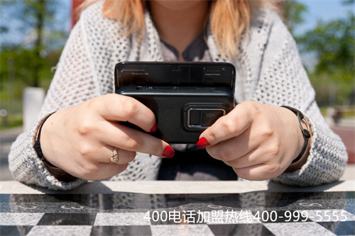 (400電話24小時(shí)服務(wù)嗎)(400電話：全國免費(fèi)服務(wù)熱線)